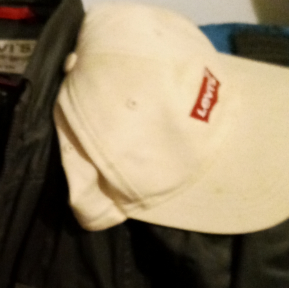 White Levi's hat